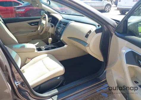 2015 Nissan Altima 2.5 Sv from USA, damaged, VIN 1N4AL3AP4FC581167